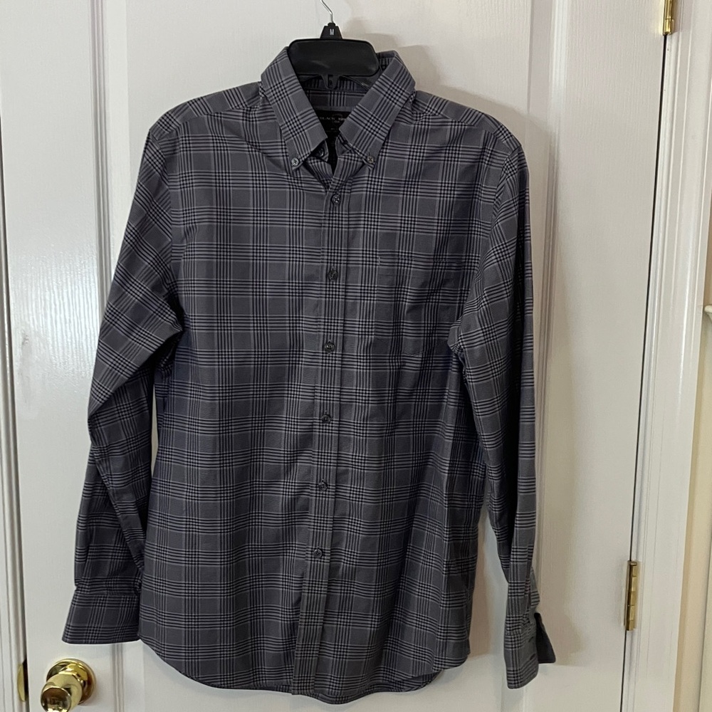 Grey & lilac plaid button-down men’s medium